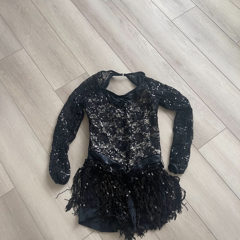 Weissman dance costume - walk right in.